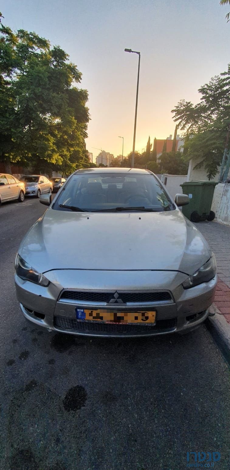2011' Mitsubishi Lancer מיצובישי לנסר photo #4