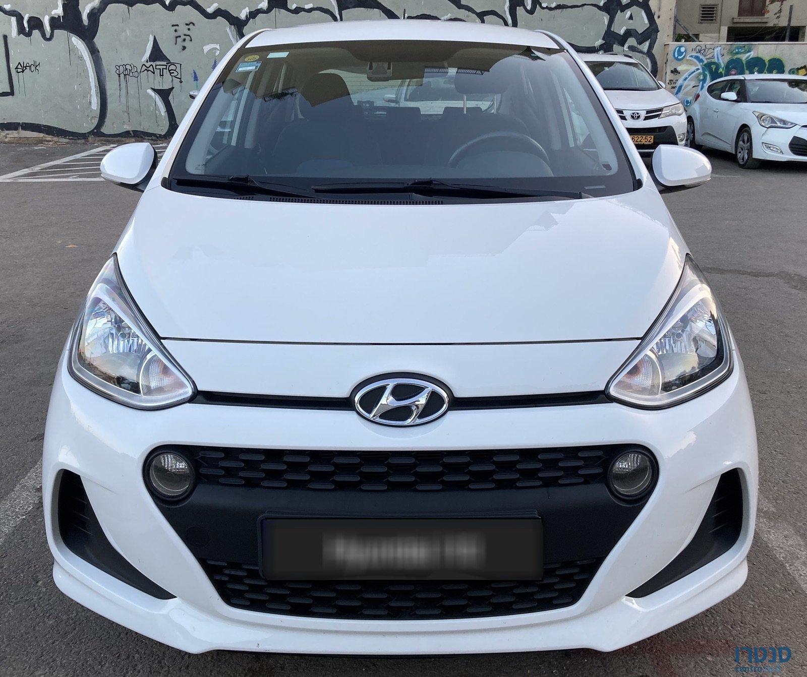 2017' Hyundai i10 photo #1