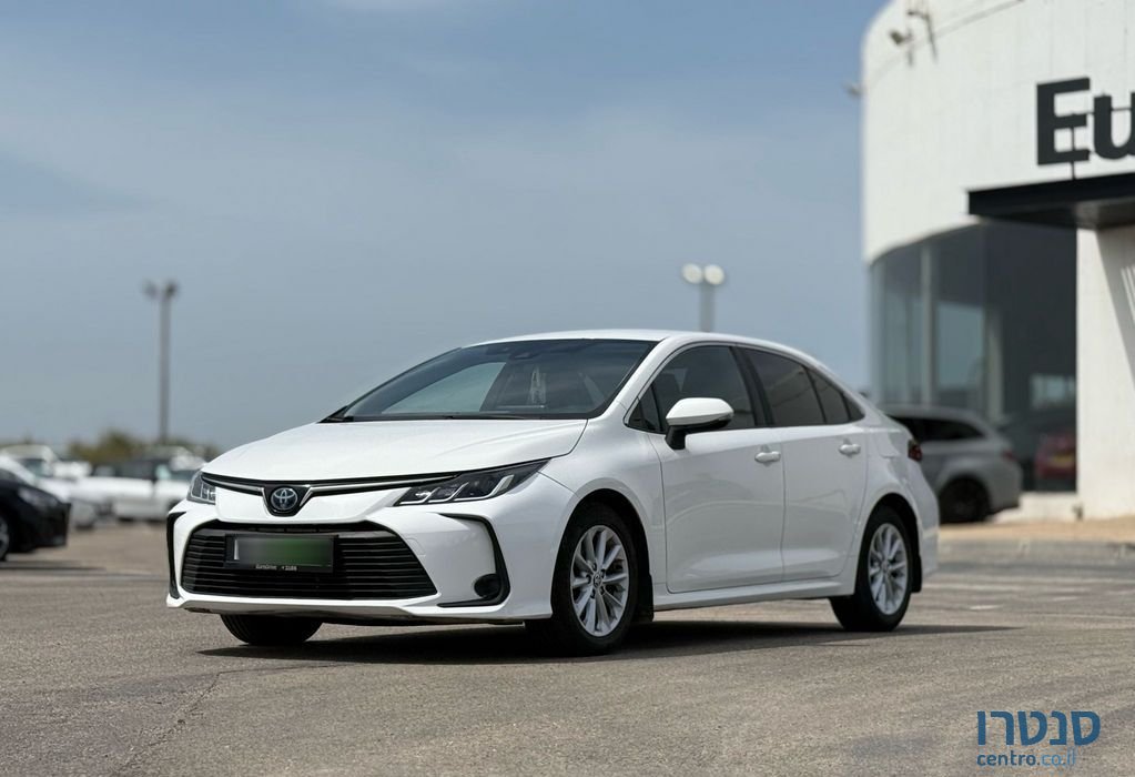 2022' Toyota Corolla טויוטה קורולה photo #1