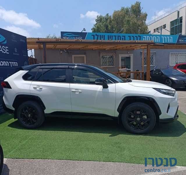 2024' Toyota RAV4 טויוטה photo #6