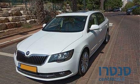 2014' Skoda Superb סקודה סופרב photo #3