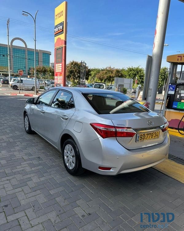 2015' Toyota Corolla טויוטה קורולה photo #4