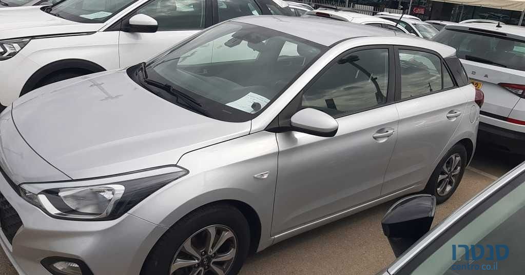 2020' Hyundai i20 יונדאי photo #3