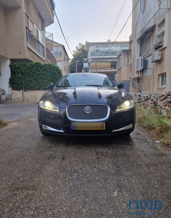 2014' Jaguar XF יגואר photo #1