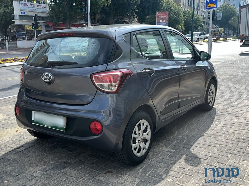 2018' Hyundai i10 photo #6