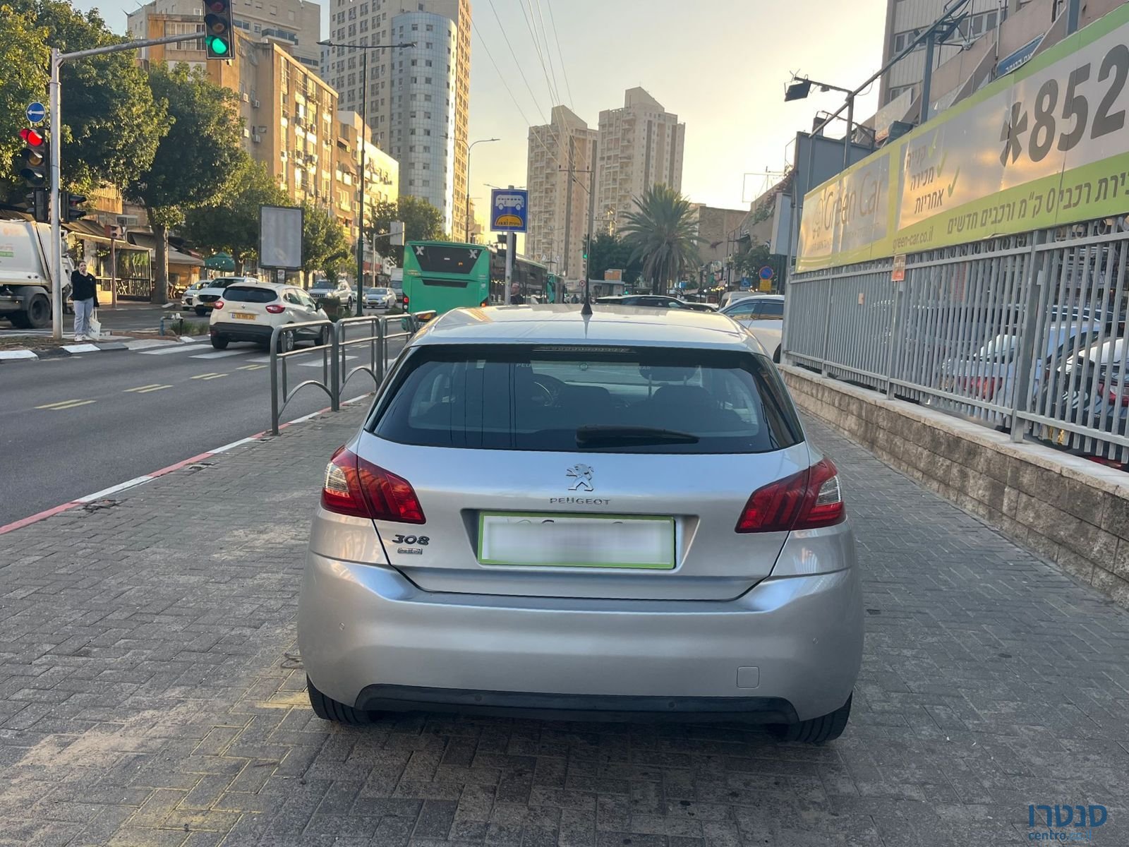 2016' Peugeot 308 photo #5