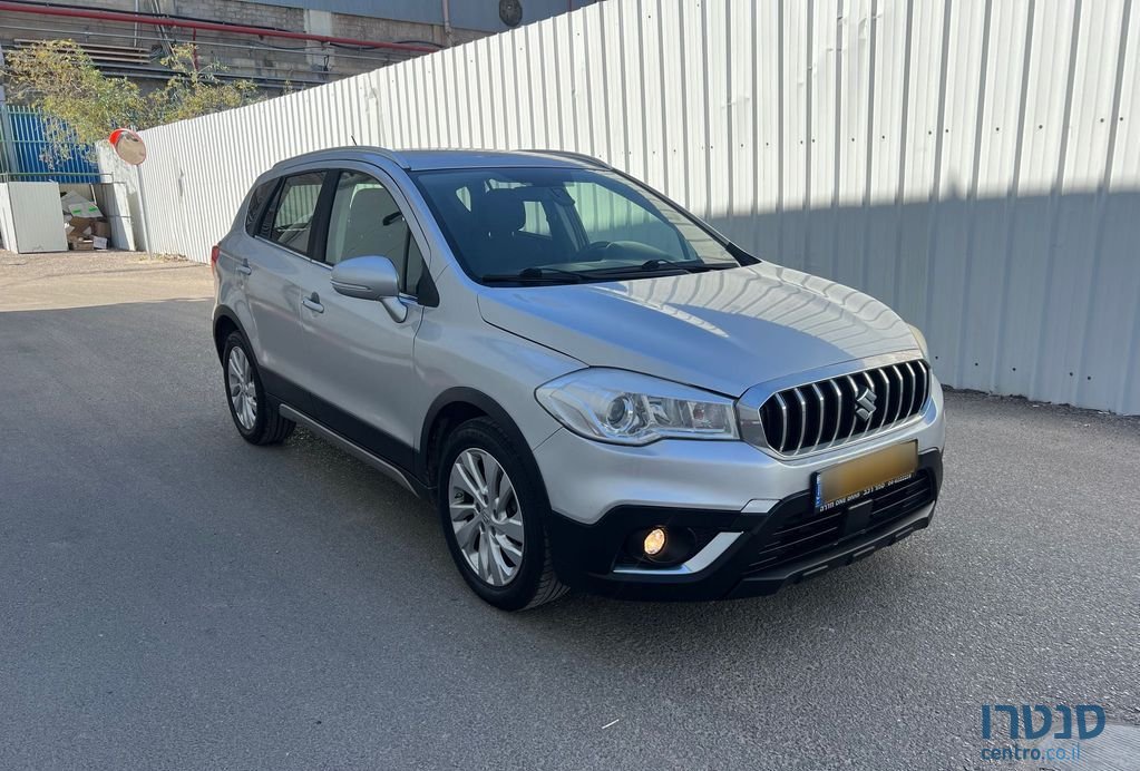 2019' Suzuki SX4 סוזוקי קרוסאובר photo #5