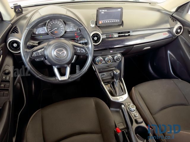 2021' Mazda 2 מאזדה photo #3