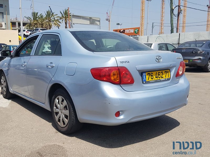 2010' Toyota Corolla photo #2