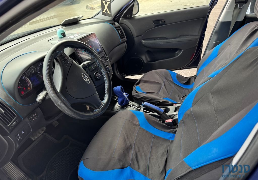 2011' Hyundai i30 יונדאי photo #5