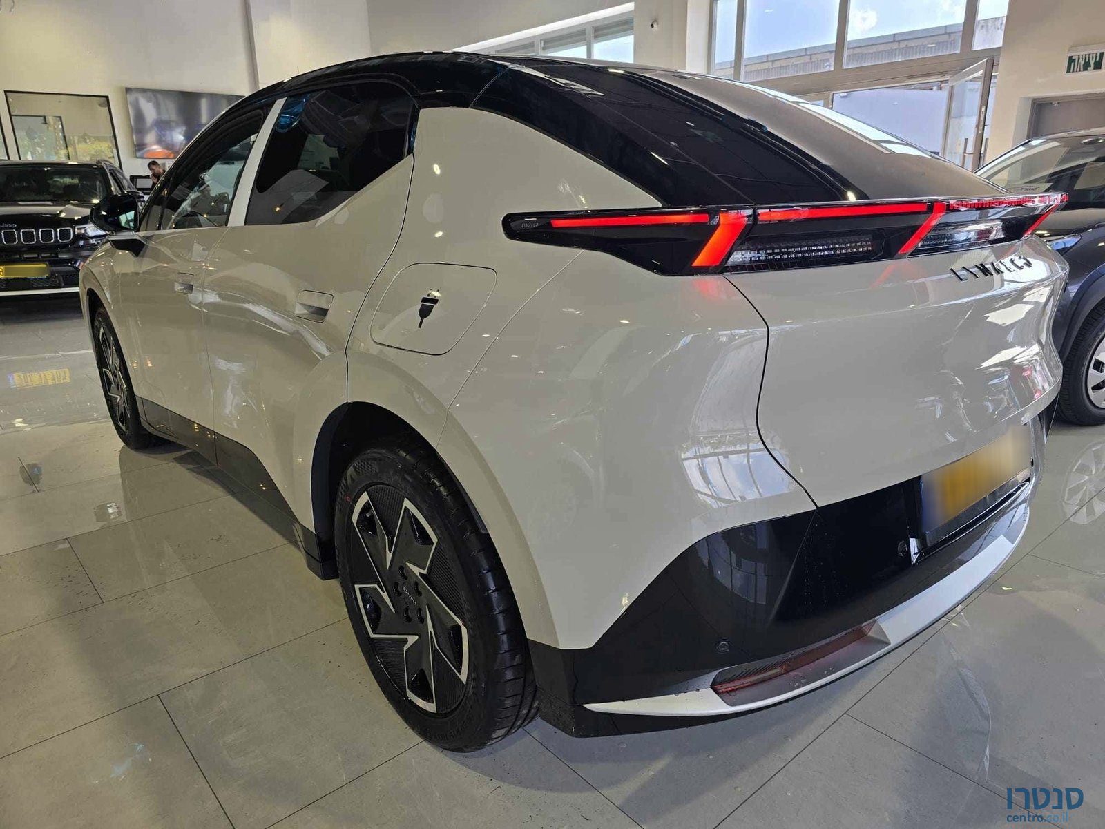 2025' Lynk & Co 02 photo #3