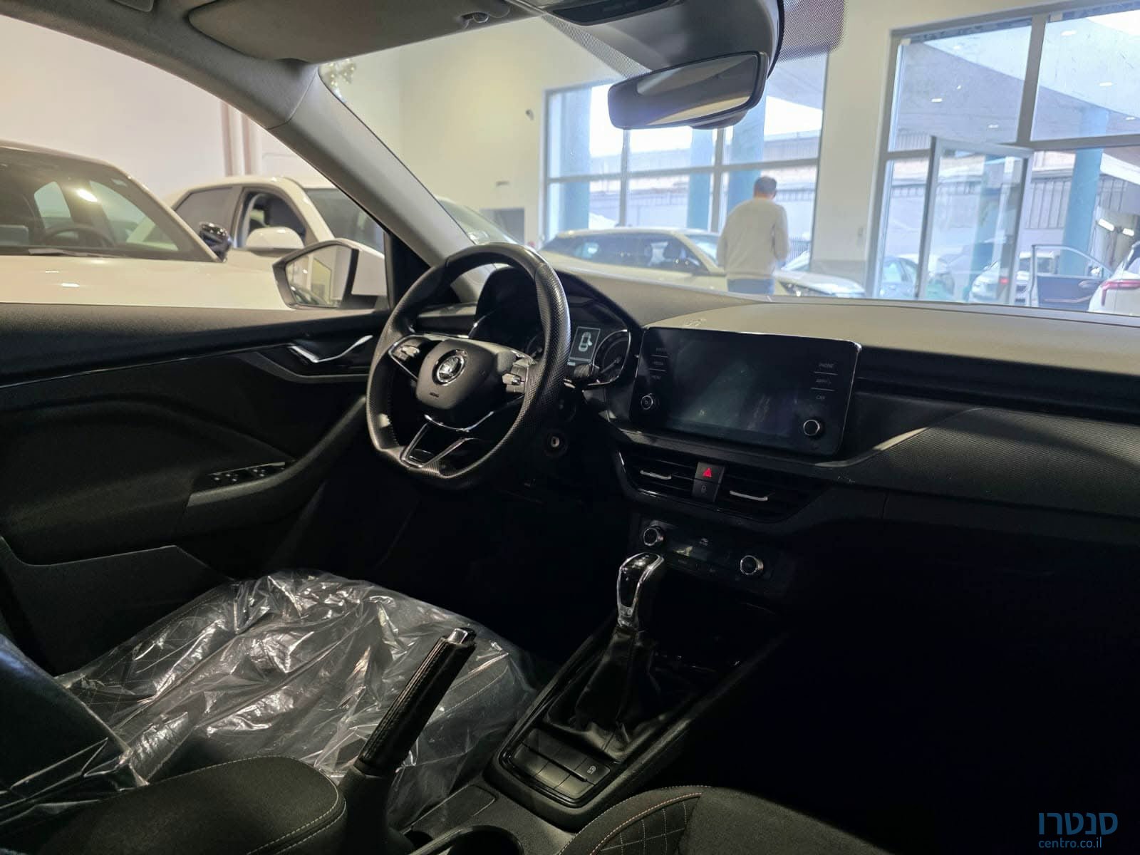 2023' Skoda Scala photo #5