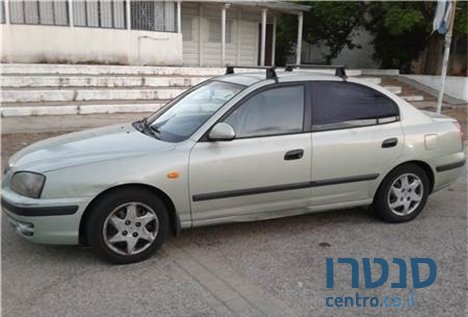 2004' Hyundai Elantra photo #2