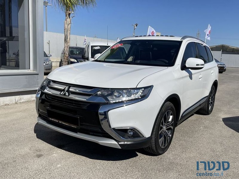 2018' Mitsubishi Outlander מיצובישי אאוטלנדר photo #1