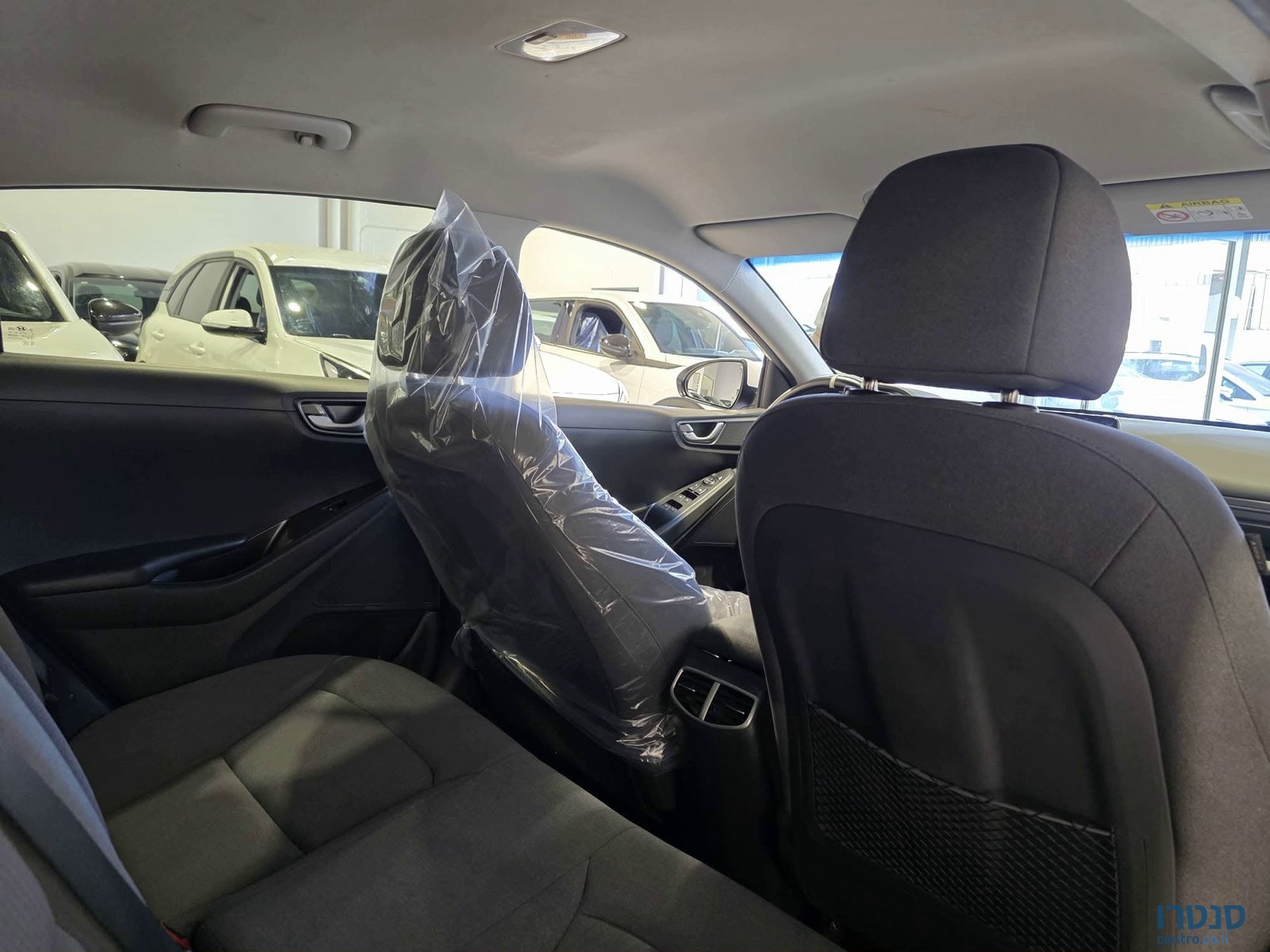 2019' Hyundai Ioniq photo #6