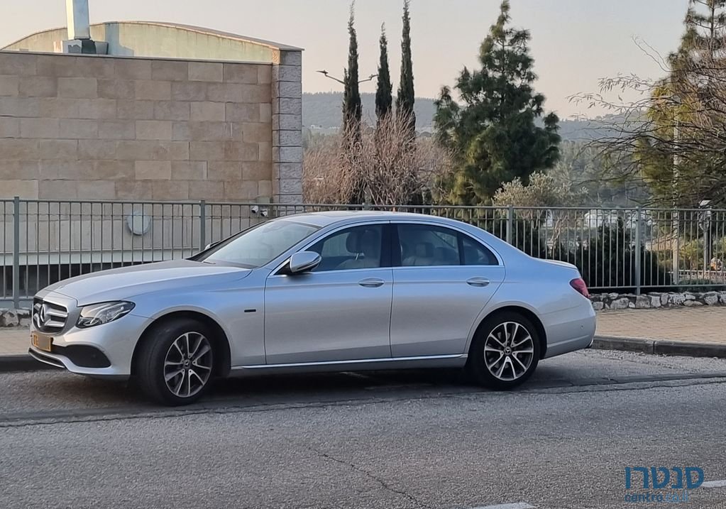 2020' Mercedes-Benz E-Class מרצדס photo #2