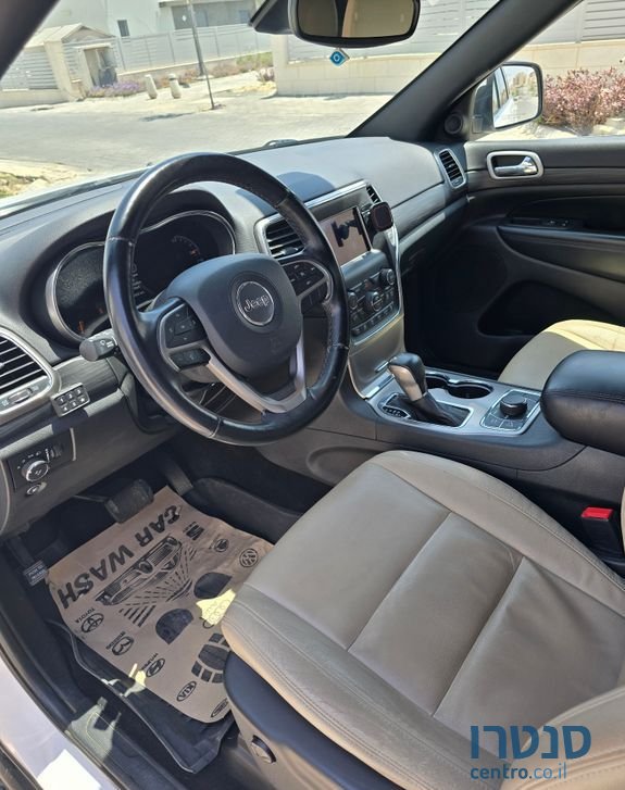 2021' Jeep Grand Cherokee ג'יפ גרנד צ'ירוקי photo #3