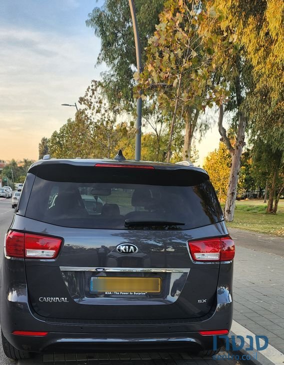 2016' Kia Carnival קיה קרניבל photo #3