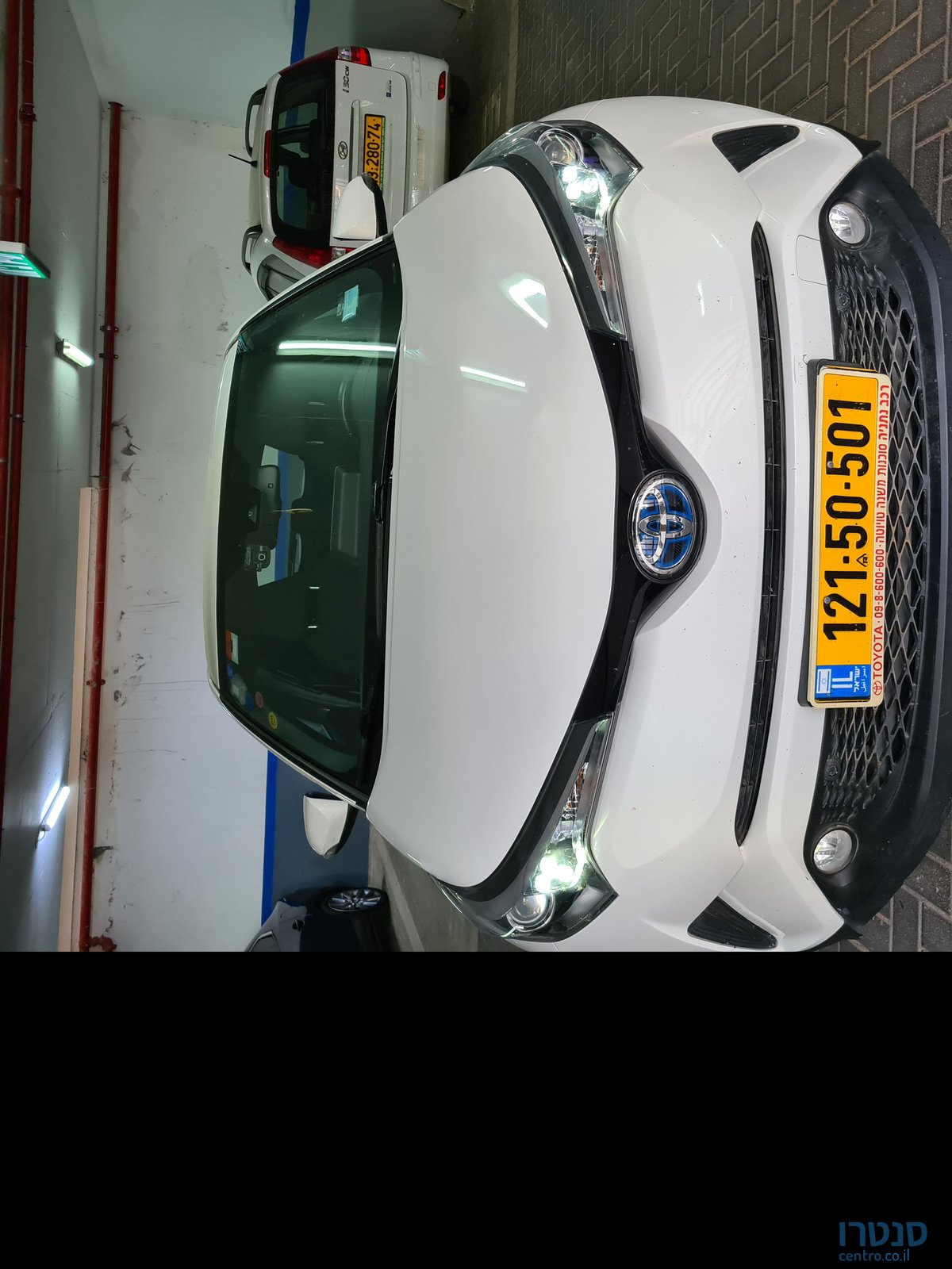 2018' Toyota C-Hr טויוטה photo #2