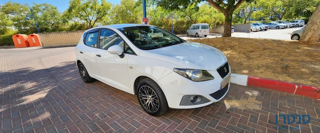 2012' SEAT Ibiza סיאט איביזה photo #1