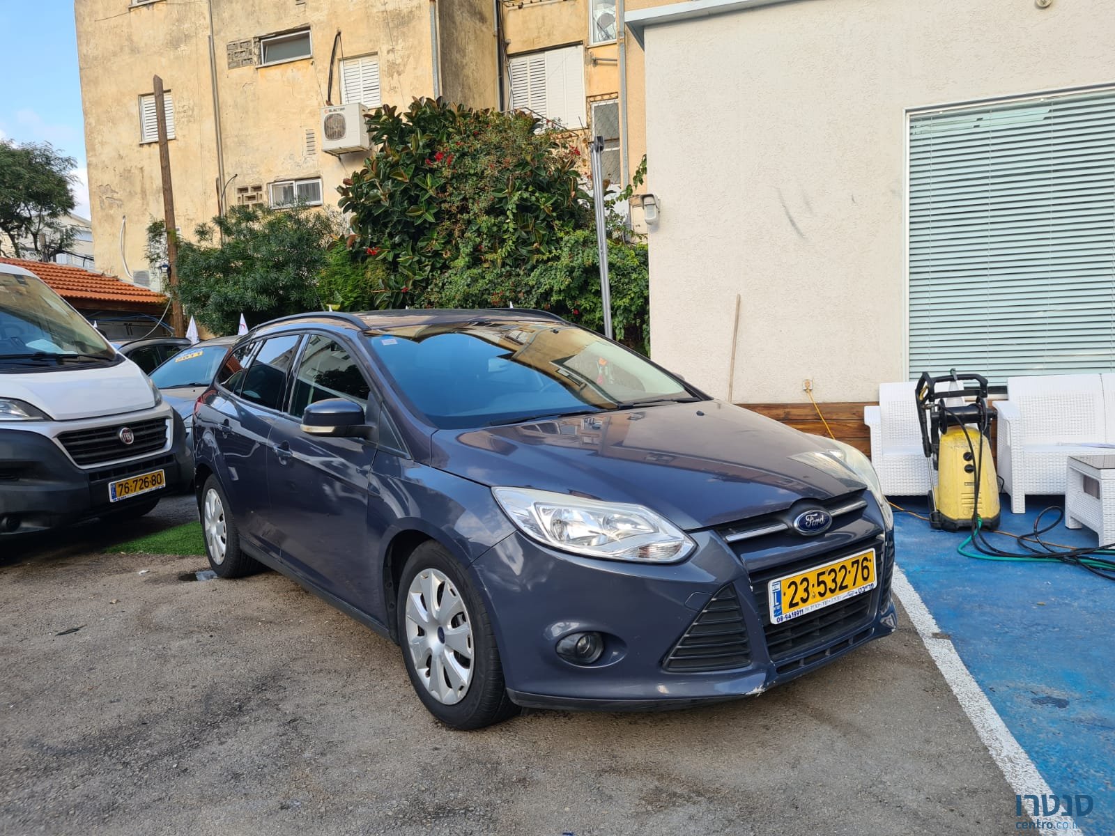 2013' Ford Focus photo #1