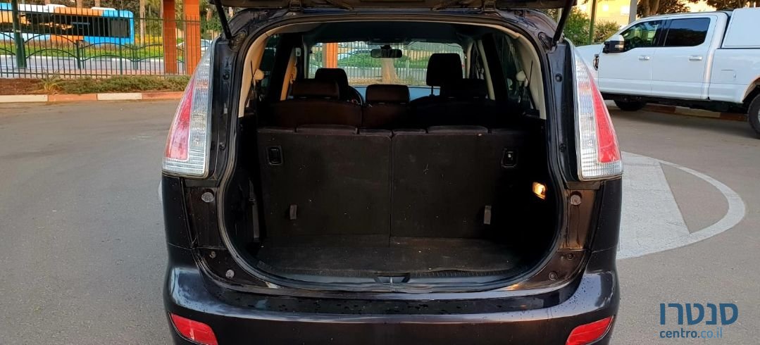 2010' Mazda 5 מאזדה photo #3