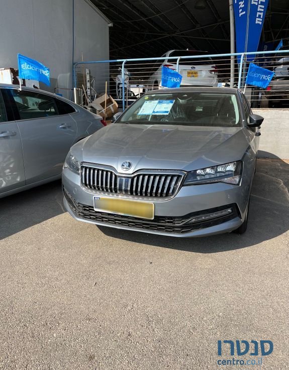 2021' Skoda Superb סקודה סופרב photo #3