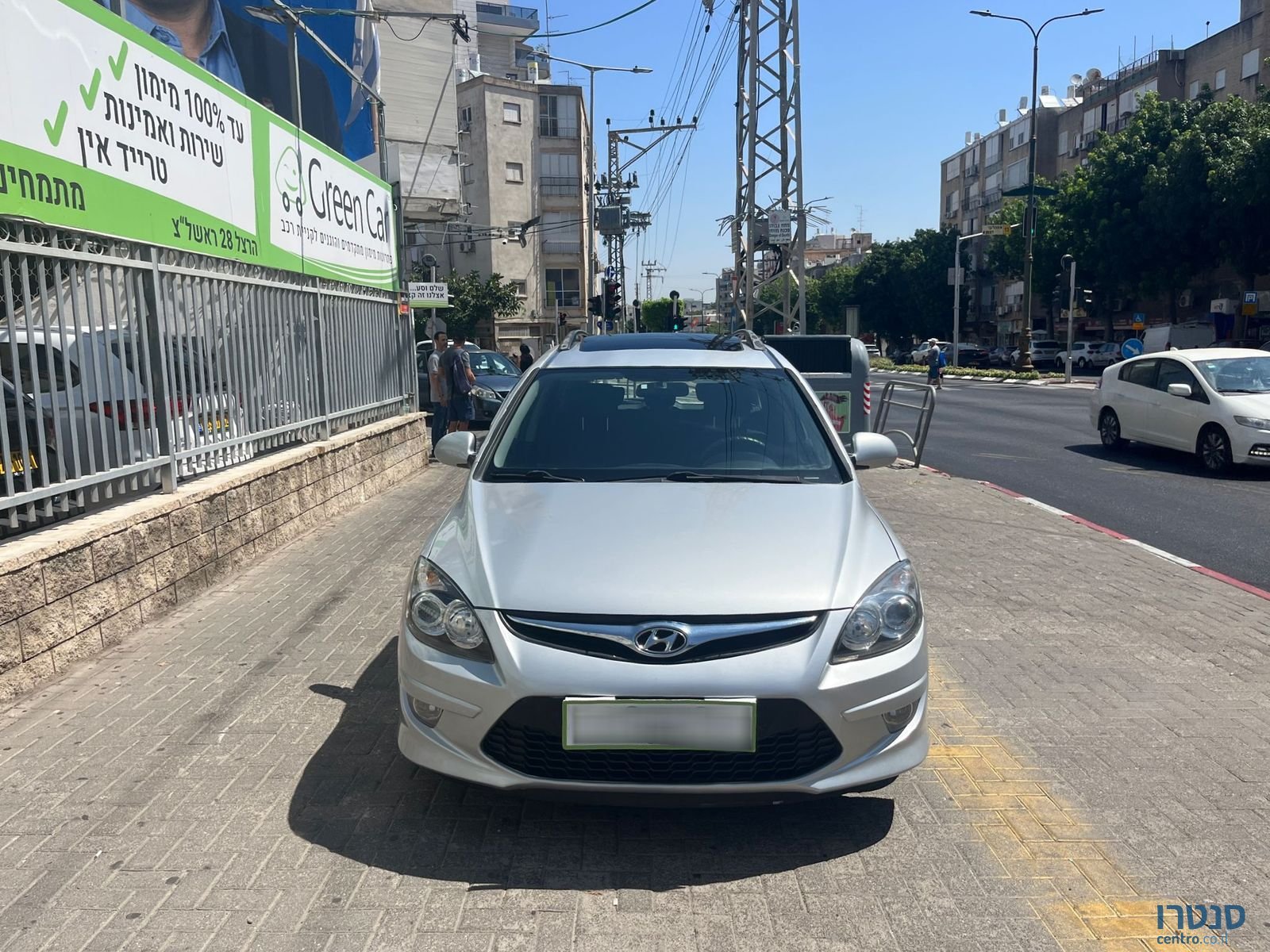 2012' Hyundai i30 photo #2