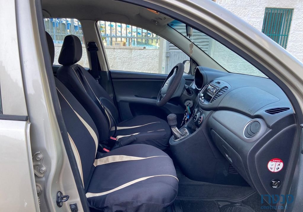 2013' Hyundai i10 יונדאי photo #5