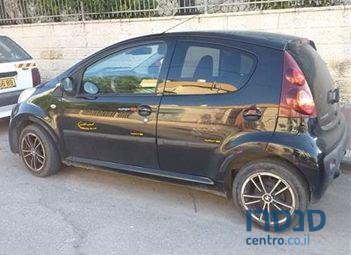 2012' Peugeot 107 פיג'ו photo #1