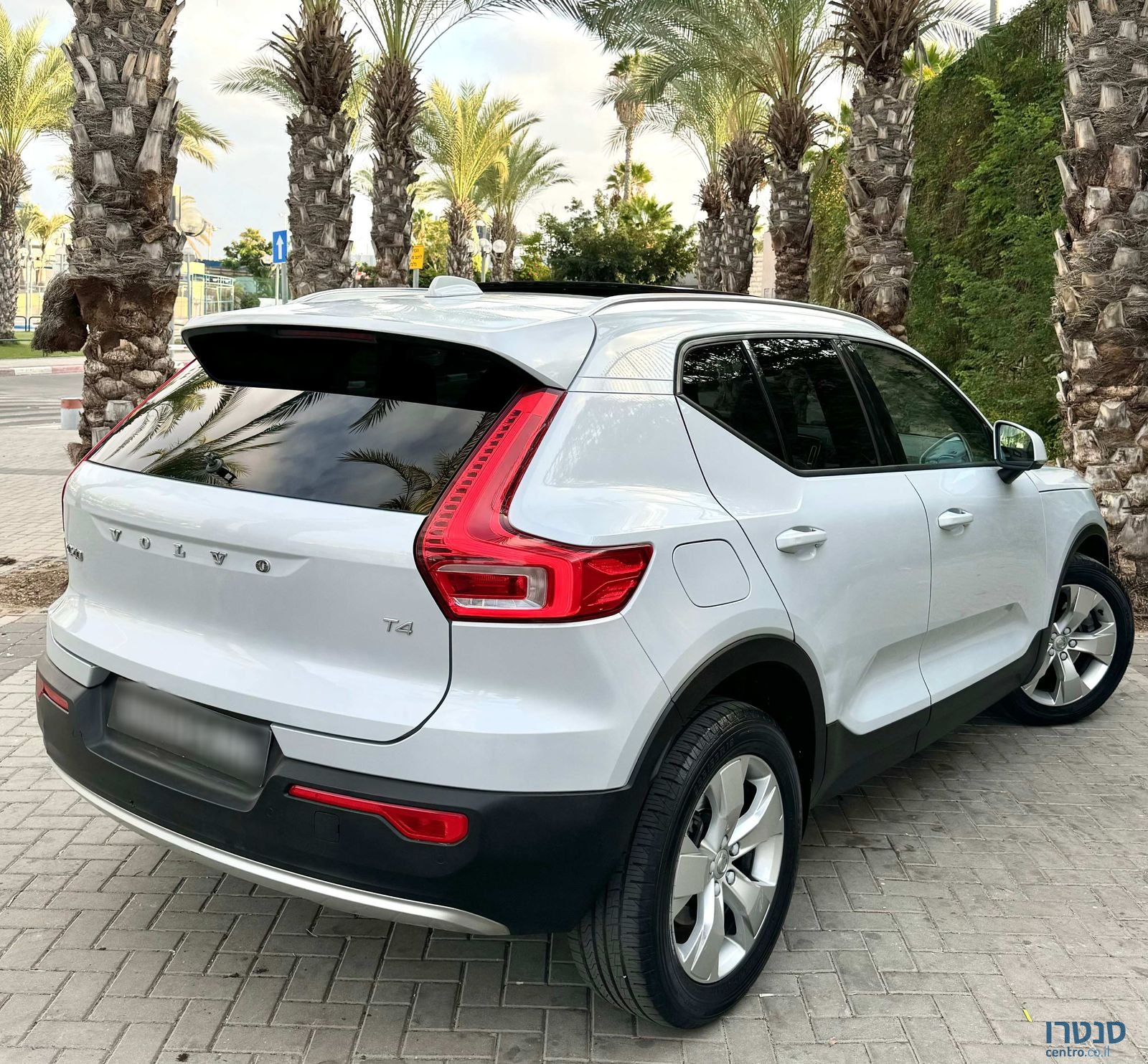 2020' Volvo XC40 וולוו photo #6