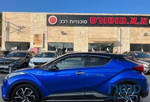 2017' Toyota C-HR טויוטה photo #3
