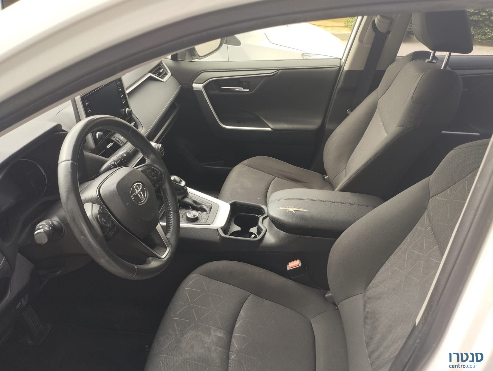 2019' Toyota C-HR טויוטה photo #3