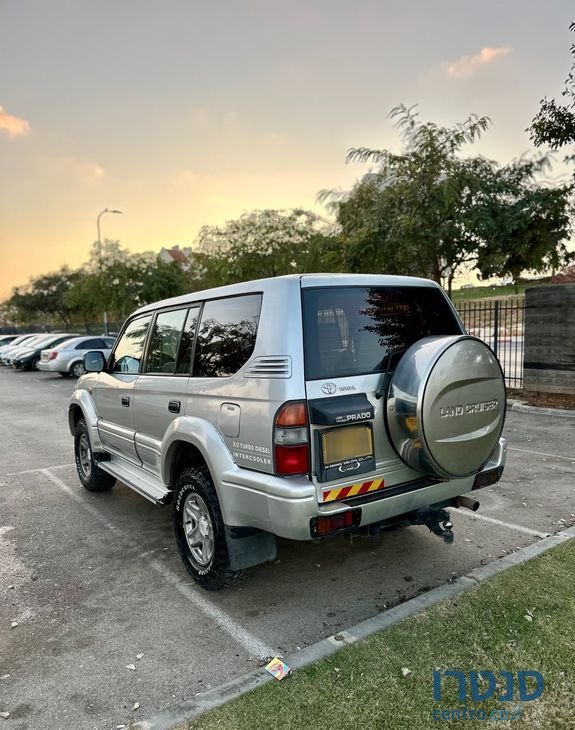 1999' Toyota Land Cruiser טויוטה לנד קרוזר photo #1