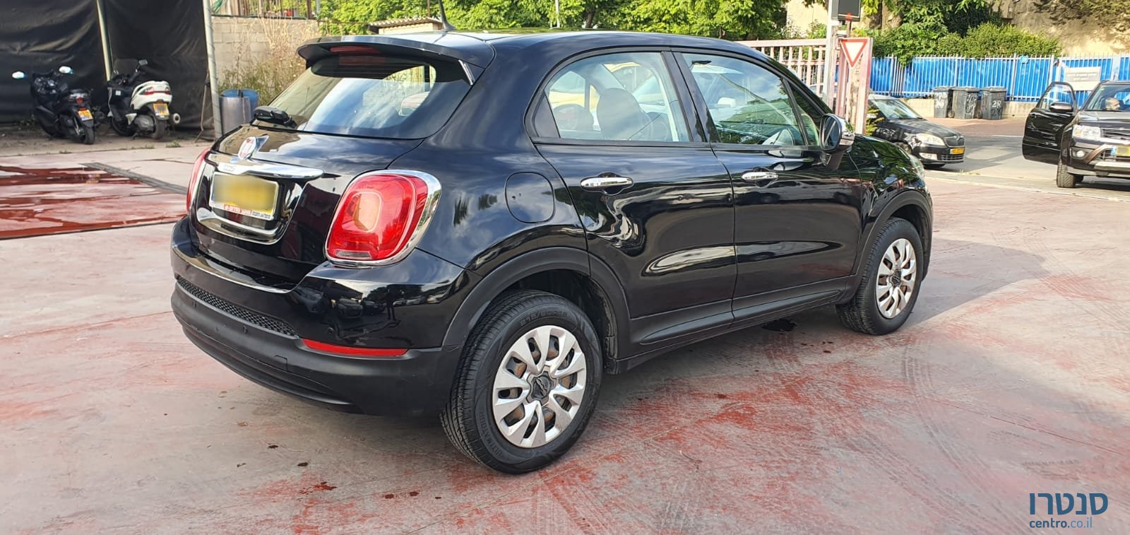 2016' Fiat 500X photo #7