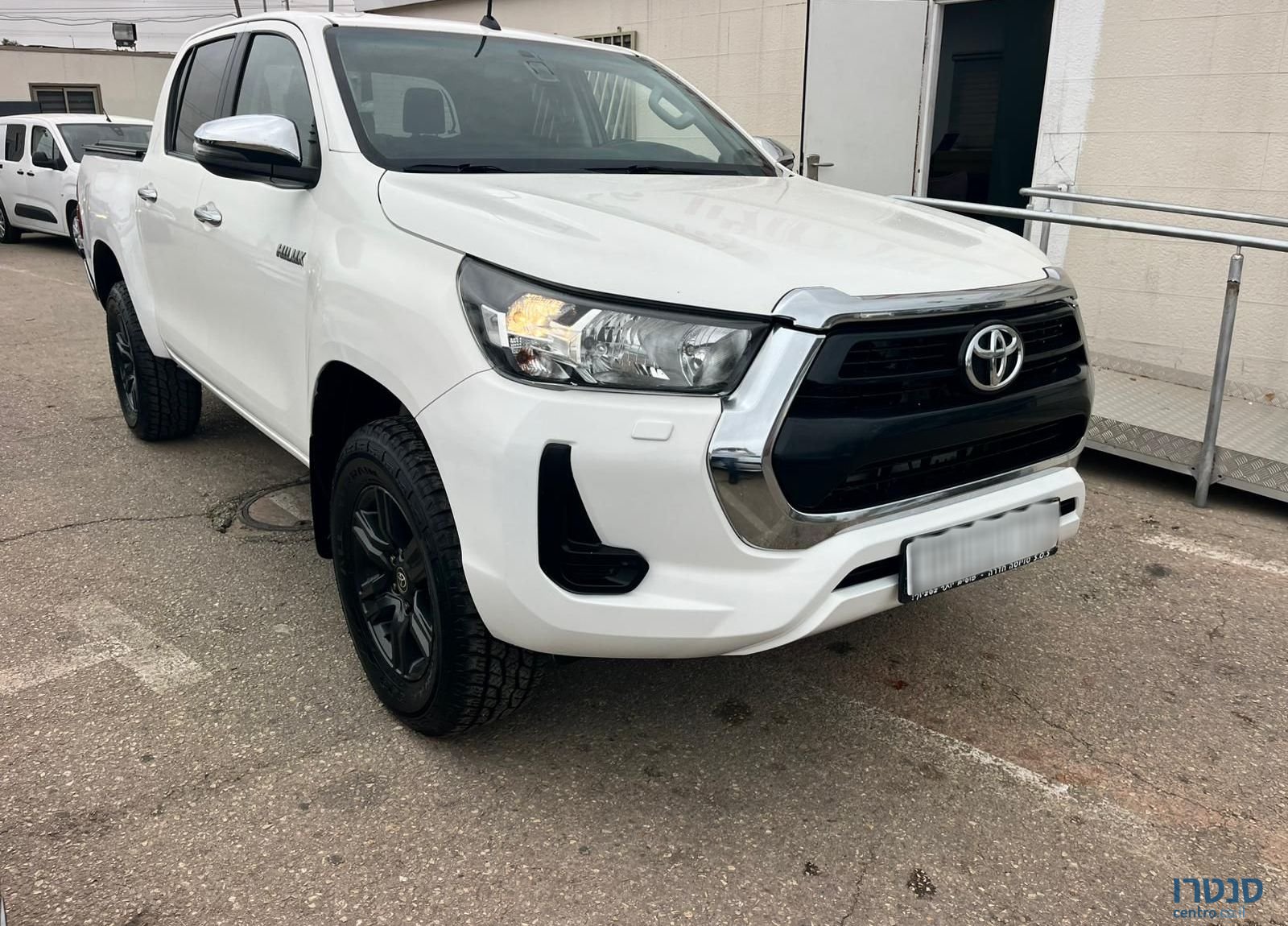 2021' Toyota Hilux טויוטה היילקס photo #1