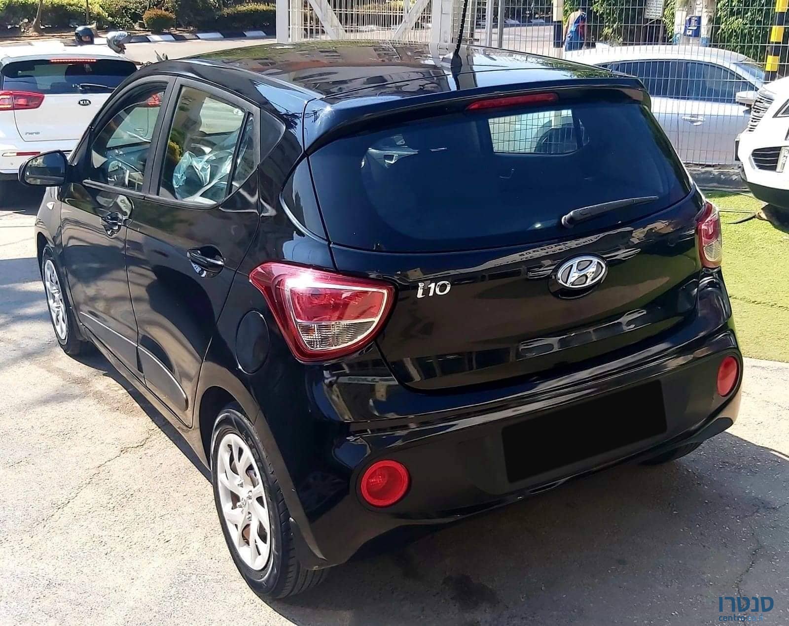 2018' Hyundai i10 photo #4