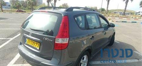 2010' Hyundai I30Cw i30Cw יונדאי photo #2