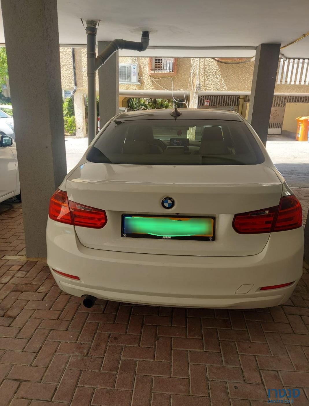 2015' BMW 3 Series ב.מ.וו סדרה 3 photo #2