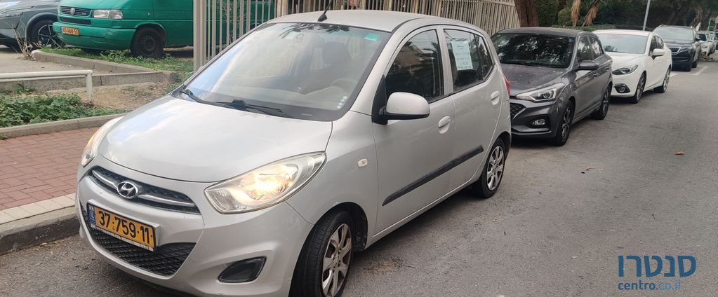 2013' Hyundai i10 יונדאי photo #1
