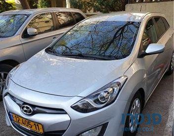 2013' Hyundai I30 יונדאי photo #3