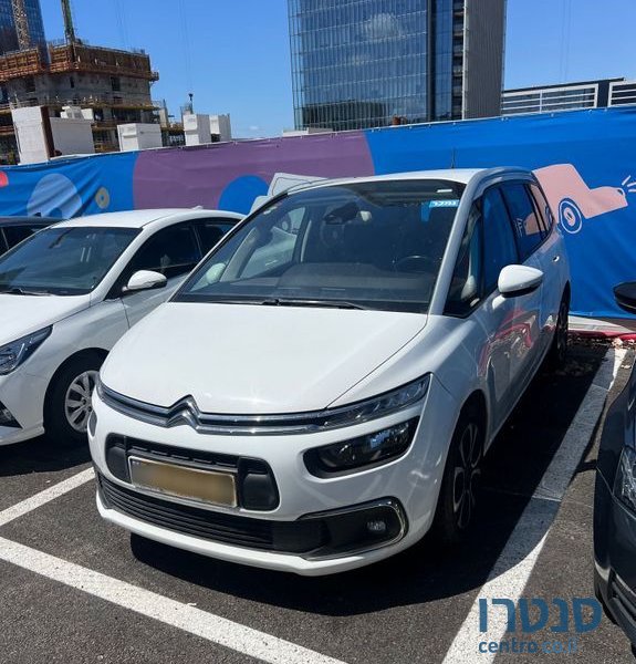 2020' Citroen C4 SpaceTourer סיטרואן C4 ספייסטורר photo #2