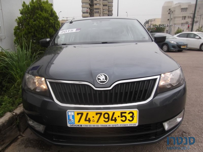 2015' Skoda Rapid photo #2