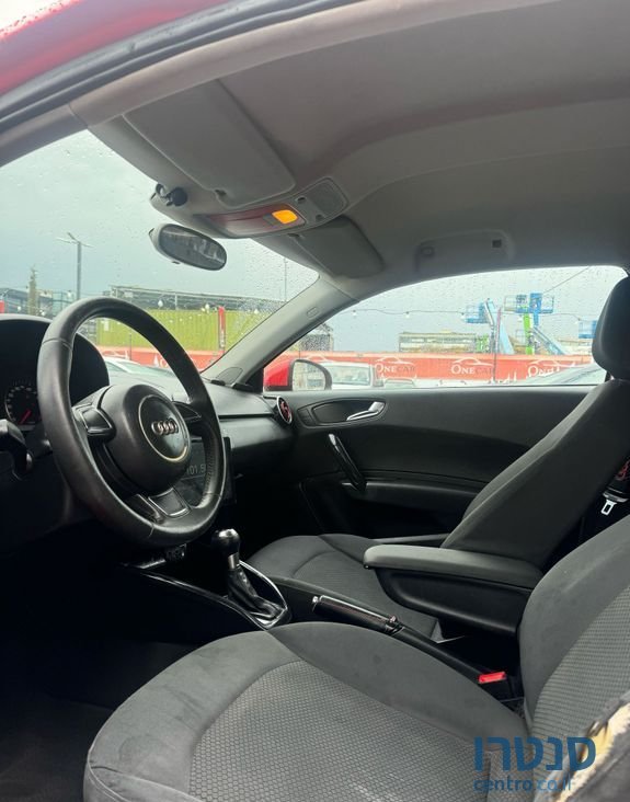 2011' Audi A1 אאודי photo #3