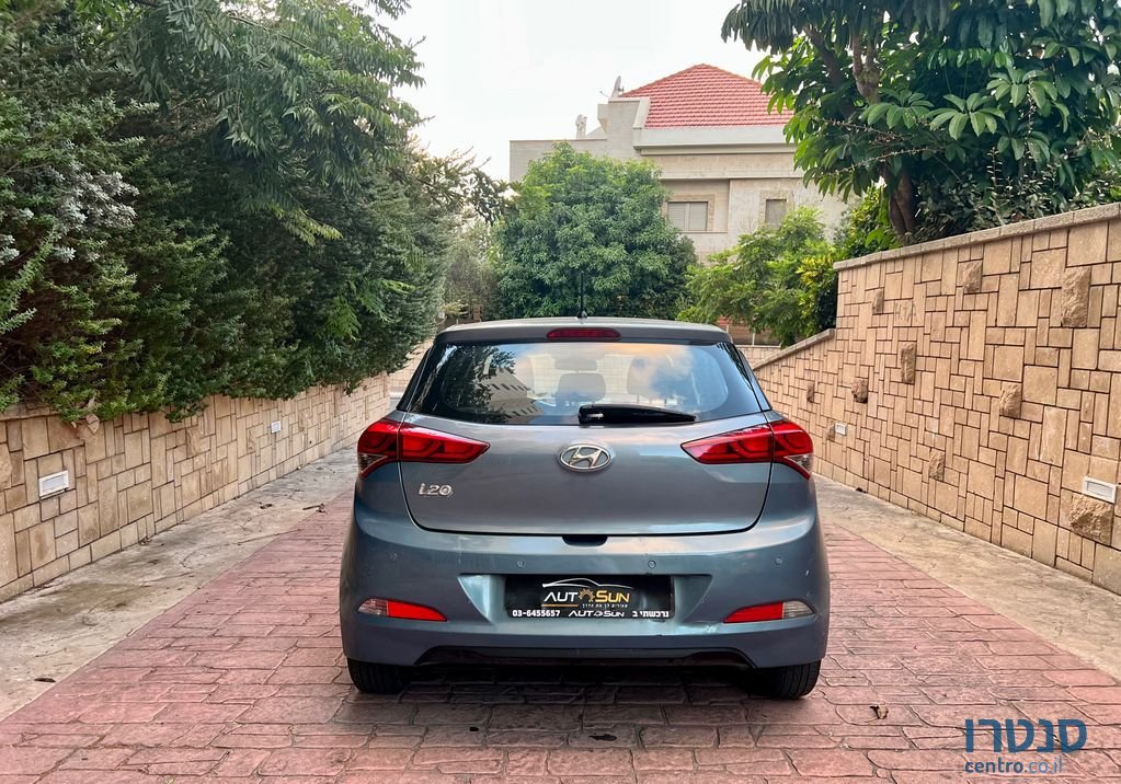 2015' Hyundai i20 יונדאי photo #3