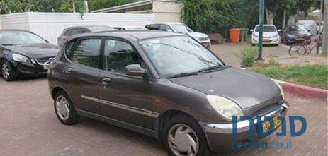 2000' Daihatsu Sirion דייהטסו סיריון photo #2