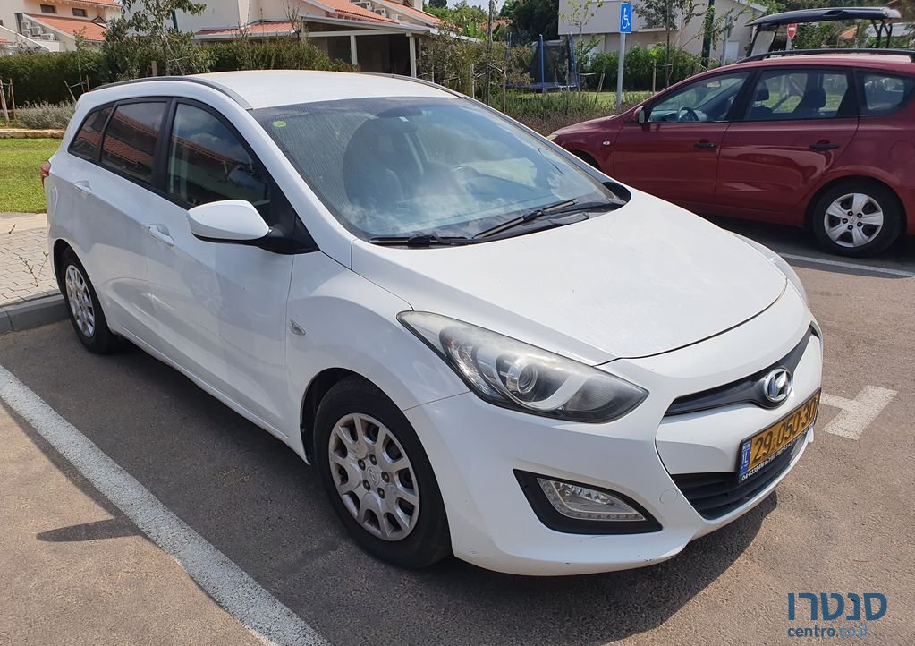 2014' Hyundai i30 יונדאי photo #5