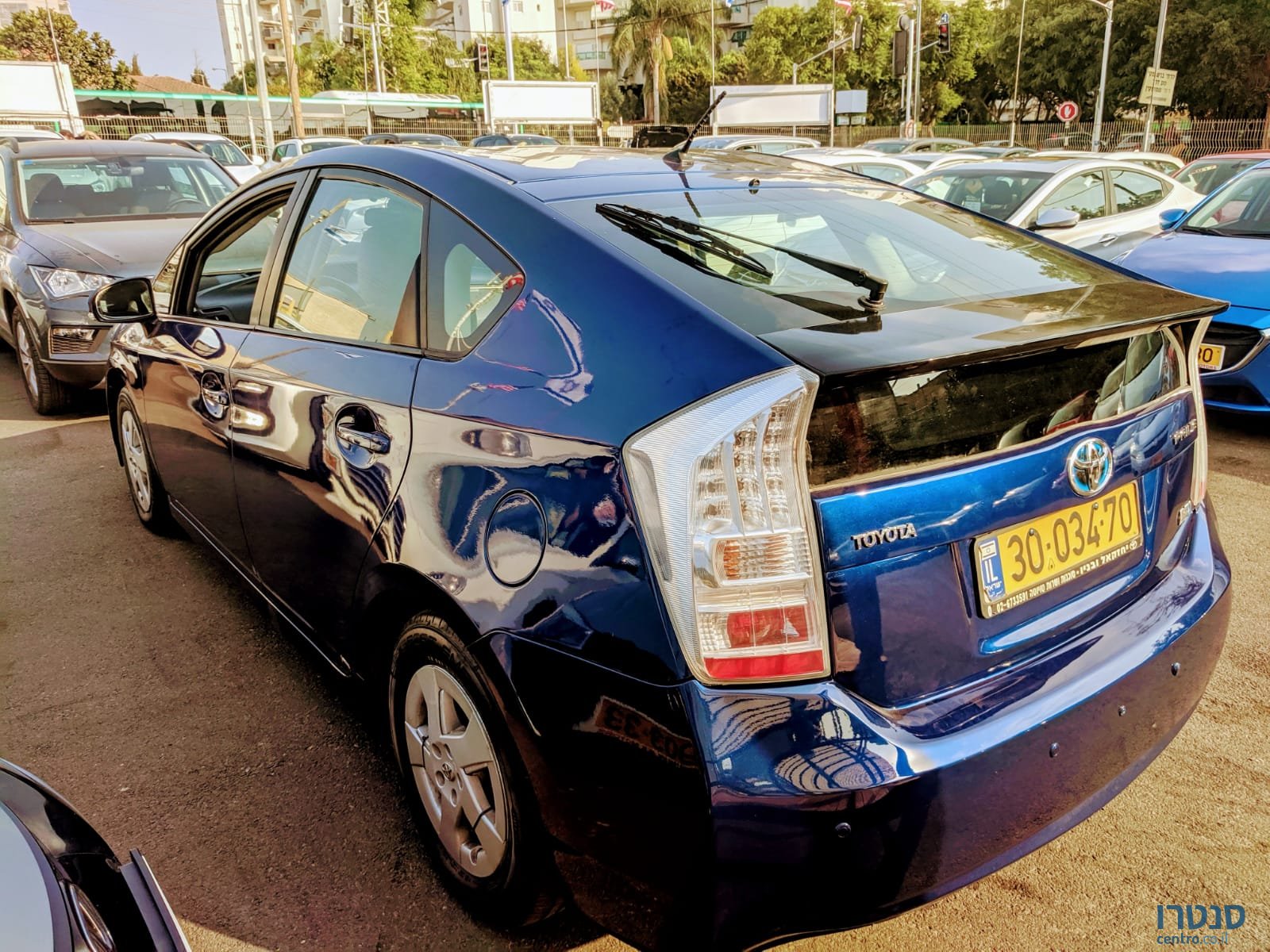 2009' Toyota Prius photo #4