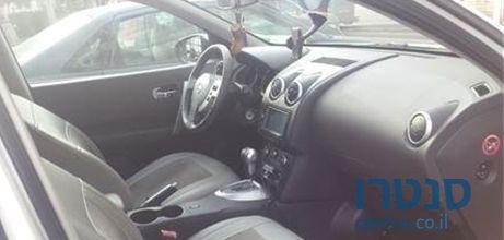 2008' Nissan 200 200 ניסן photo #1