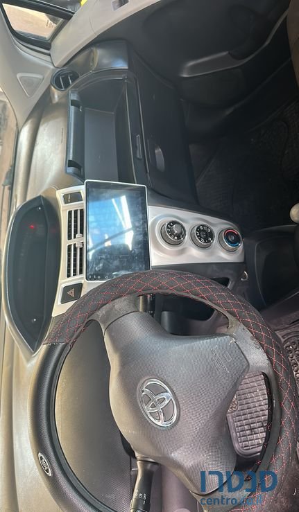 2007' Toyota Yaris טויוטה יאריס photo #4